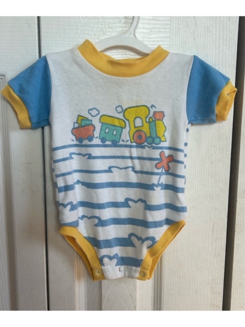 Vintage Lovespun Bodysuit in White, Blue & Yellow with Train Graphic